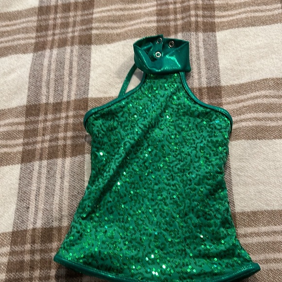 Girls performance top - Picture 2 of 5